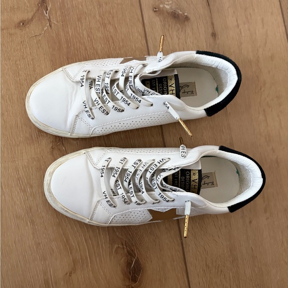 Vintage Havana Gold White and Black Sneakers - Picture 2 of 3